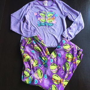 Girl's Ninja Turtle PJ's, sz L